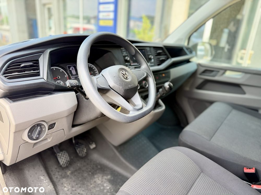 Volkswagen Transporter - 10