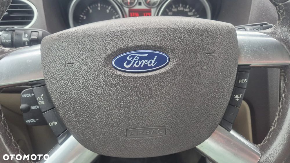 Ford Focus - 15