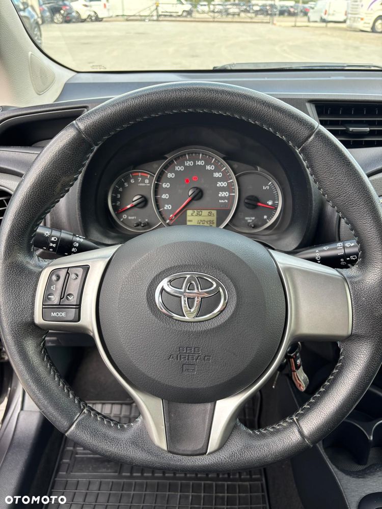 Toyota Yaris 1.0 Active - 15