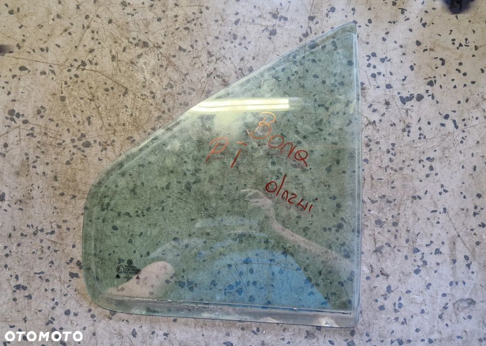 VOLKSWAGEN BORA SZYBA DRZWI PRAWY TYŁ - 1