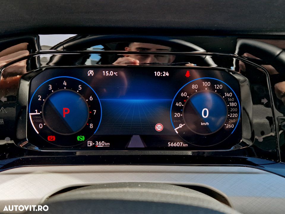 Volkswagen Golf - 18