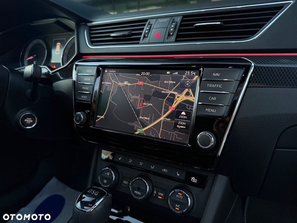 Skoda Superb 1.8 TSI Sportline DSG - 29