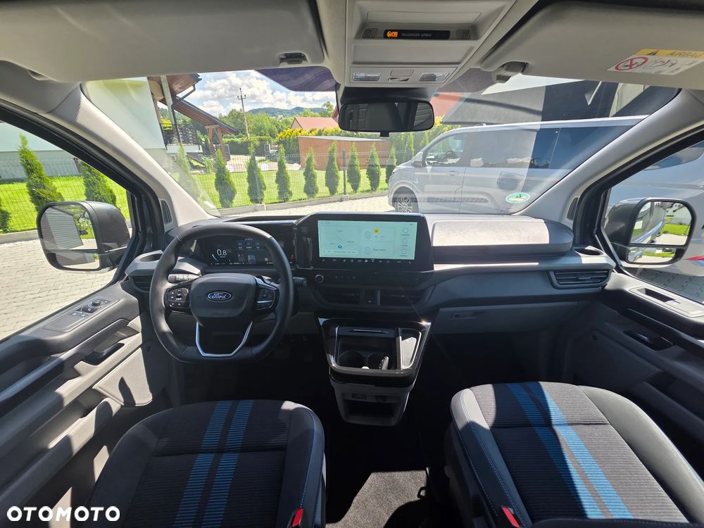 Ford Tourneo Custom 320 L1H1 VA Autm Sport - 14