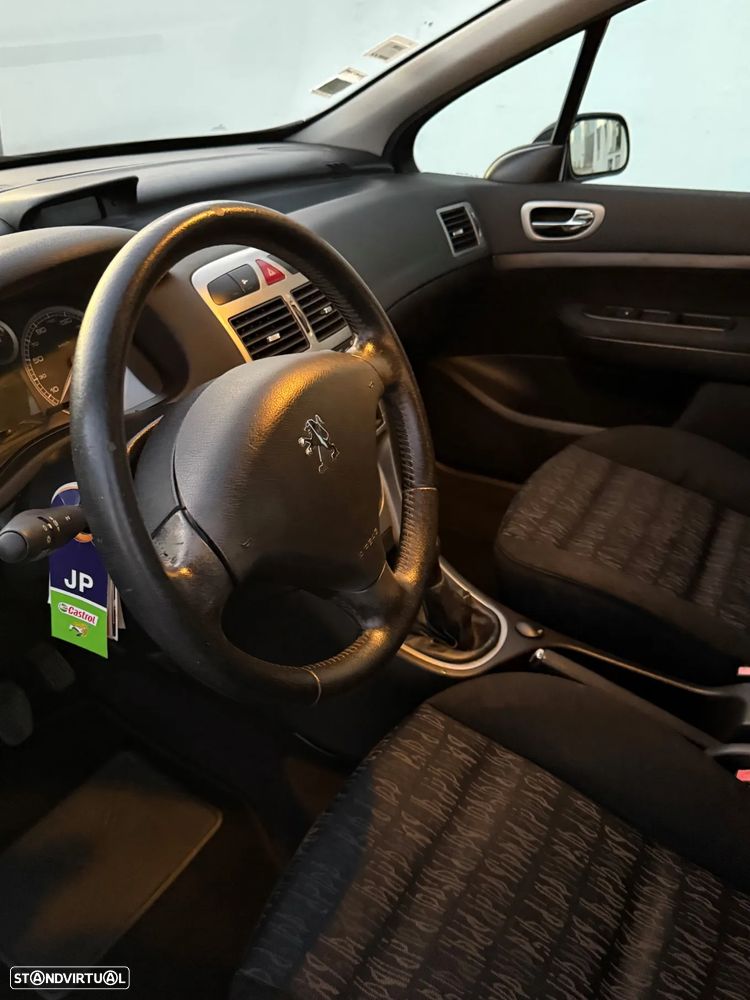 Peugeot 307 1.4 HDi Premium - 8
