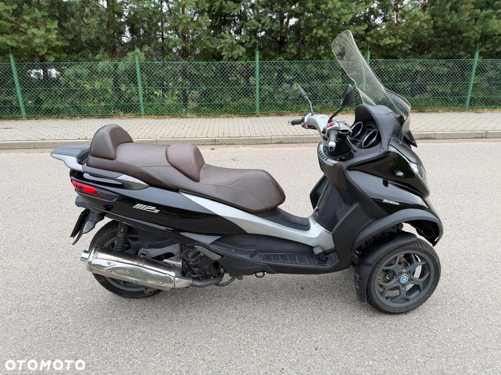 Piaggio MP-3 - 5