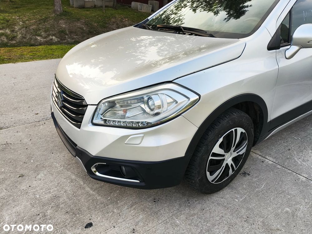 Suzuki SX4 S-Cross 1.6 Premium 4WD CVT - 11