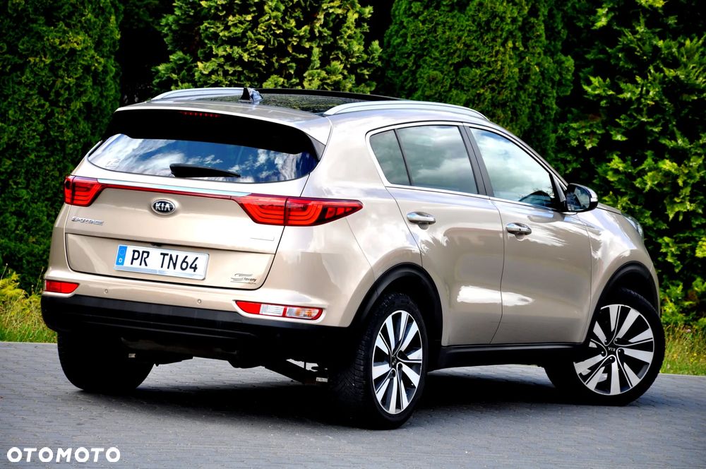 Kia Sportage 1.7 CRDI 2WD Dream-Team Edition - 17
