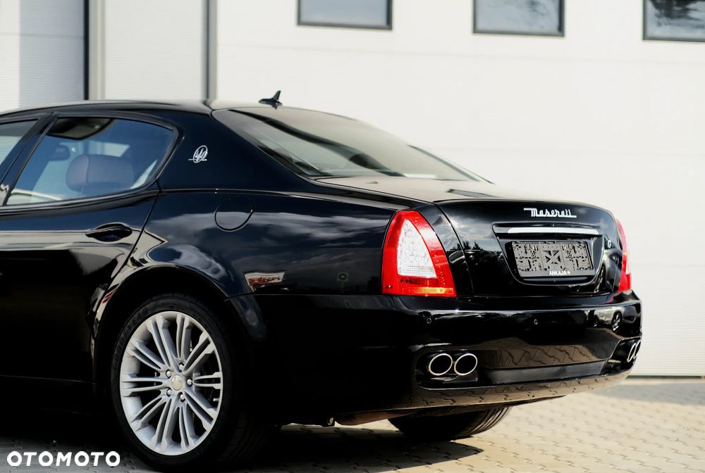 Maserati Quattroporte S - 13