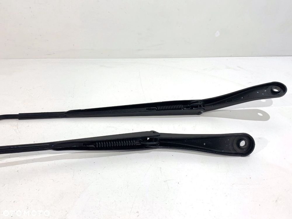 RAMIĘ WYCIERACZKI KOMPLET PRZÓD - 79.00 PLN - RENAULT CLIO V (B7_) 2019 - 2022 1.0 TCe 100 (B7MT) - 4