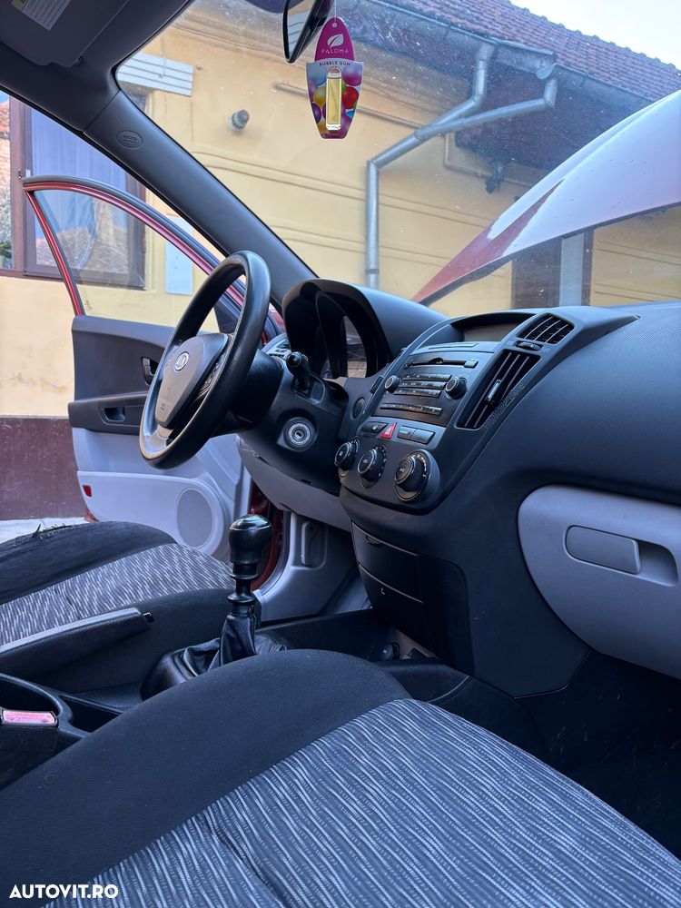 Kia Ceed 1.4 GSL LX START - 5