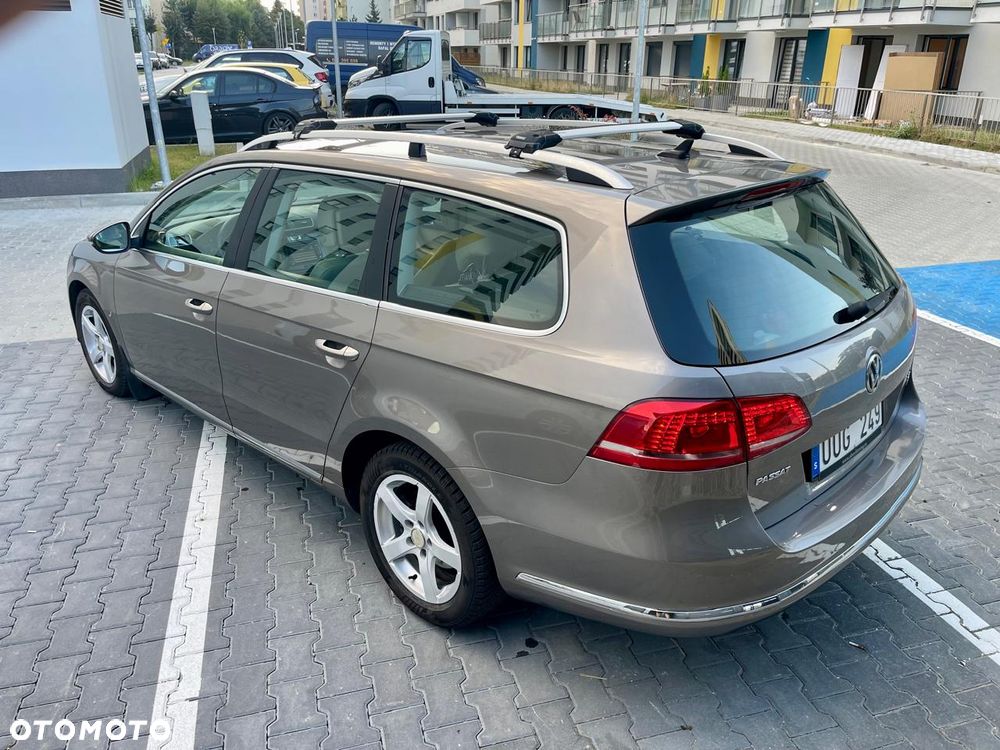 Volkswagen Passat Variant 2.0 TDI BlueMotion Technology Highline - 7