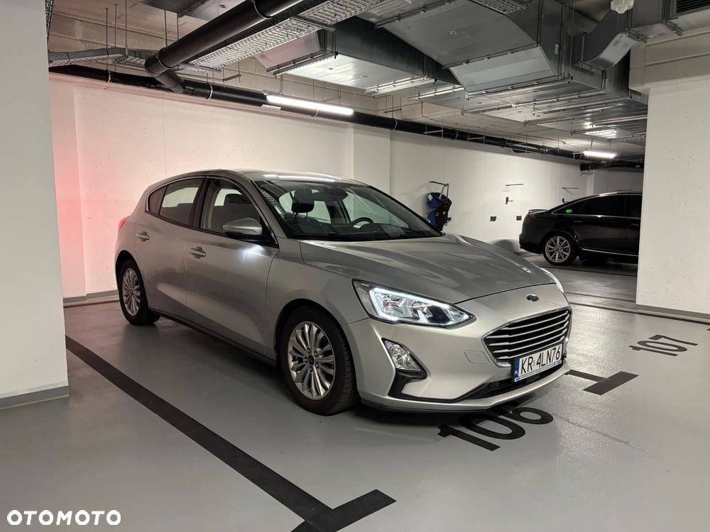Ford Focus 1.5 TDCi Titanium PowerShift - 25