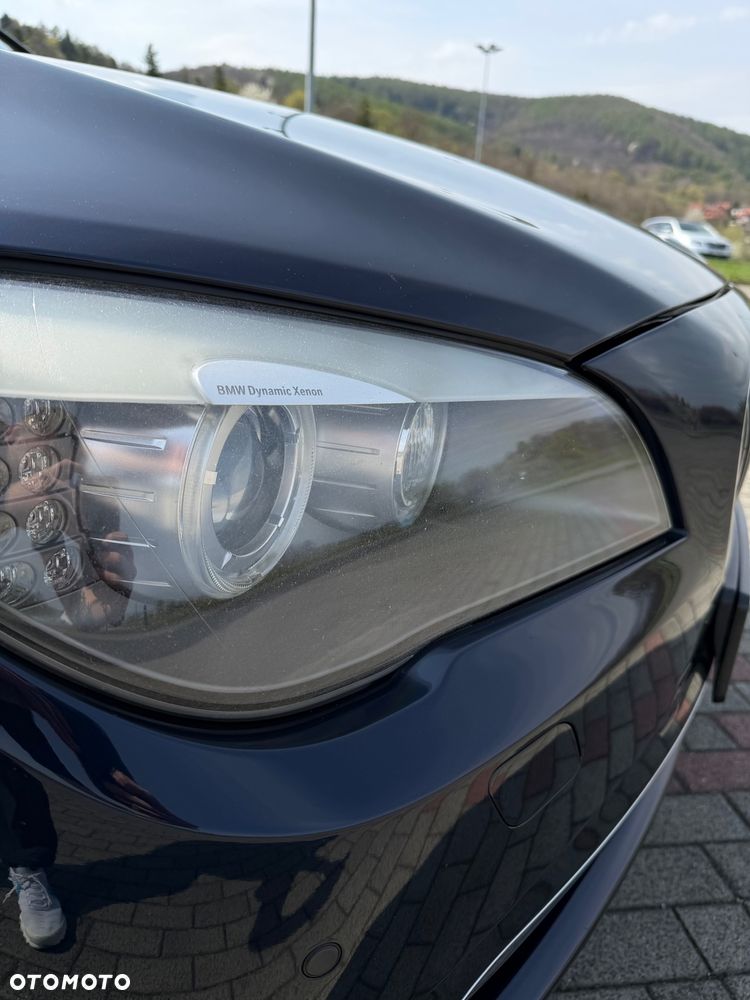 BMW Seria 7 740d xDrive - 29