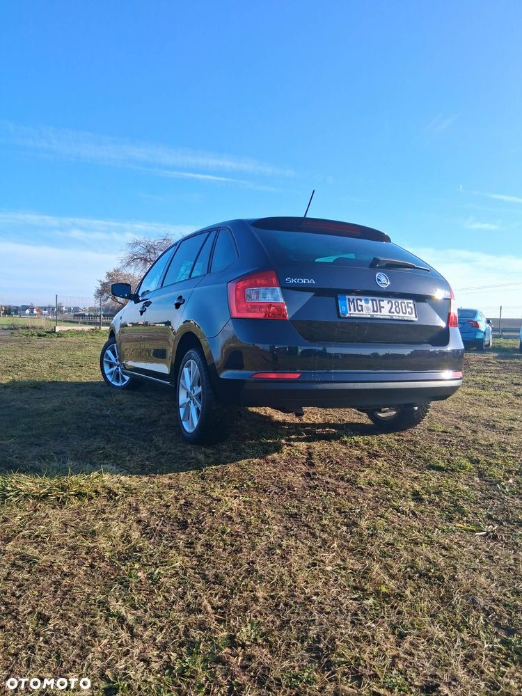 Skoda RAPID 1.2 TSI Active Green tec - 9
