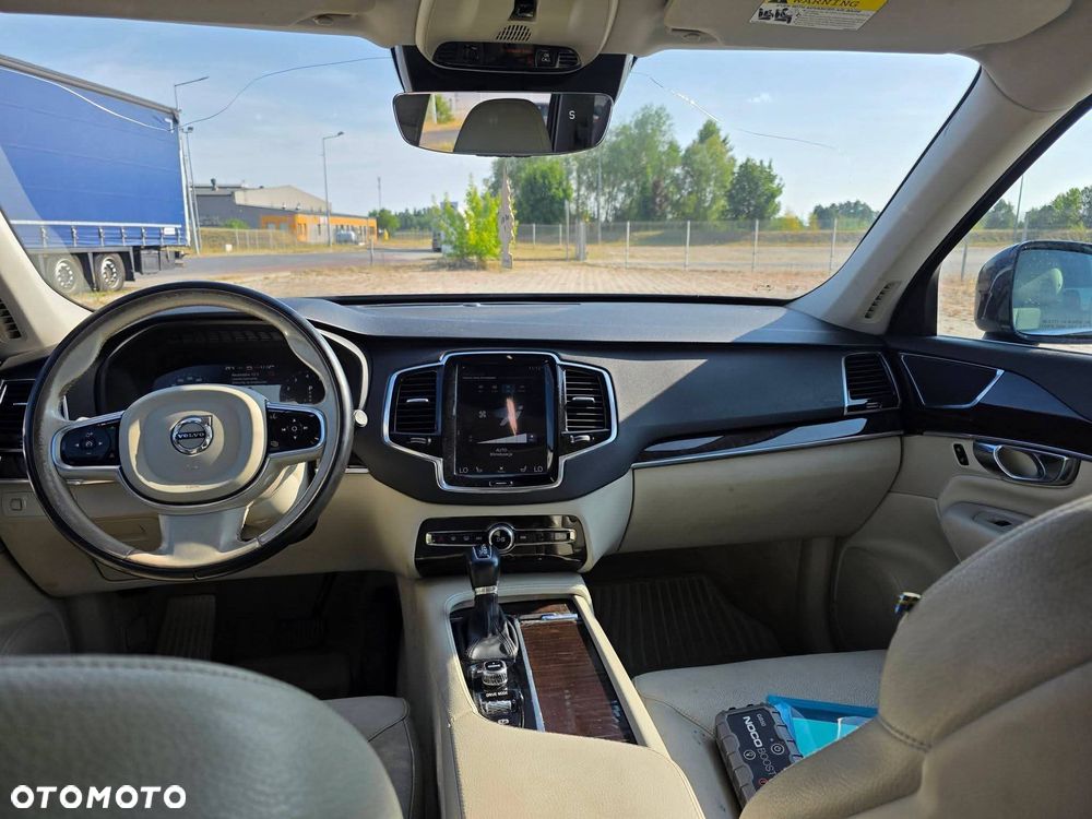 Volvo XC 90 T6 AWD Momentum 7os - 4