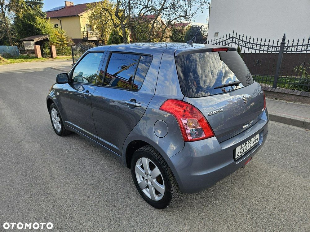 Suzuki Swift 1.3 GS / Premium 4WD - 6