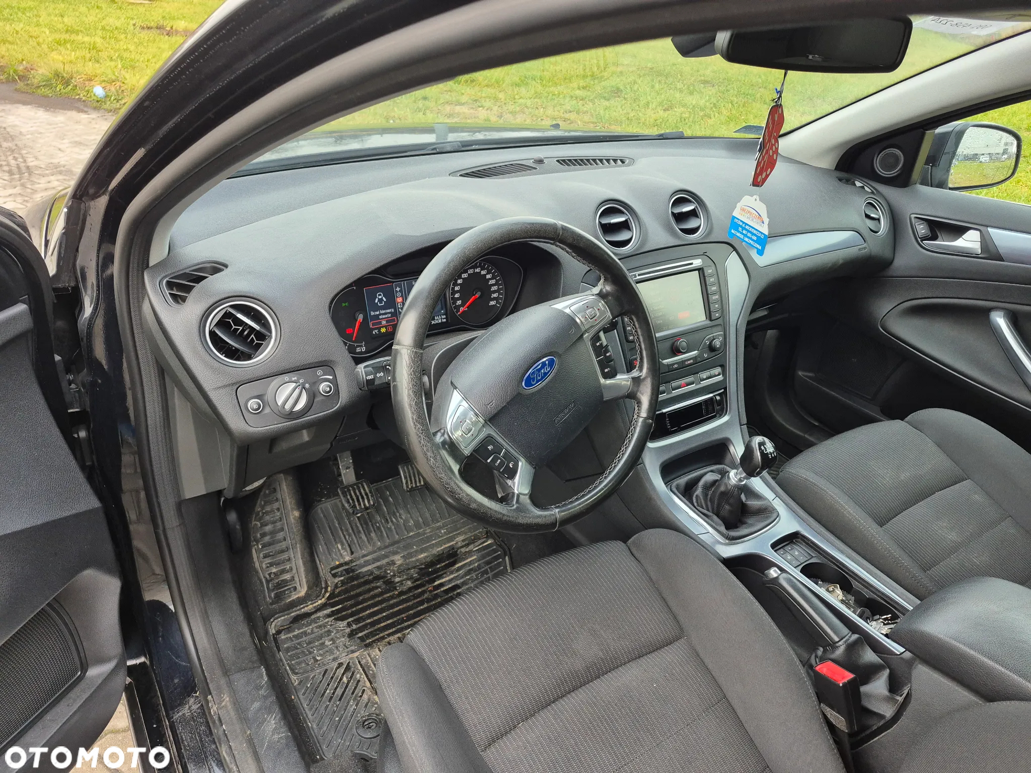 Ford Mondeo - 11