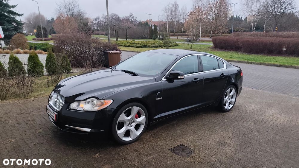 Jaguar XF 2.7 V6 Premium Luxury - 13