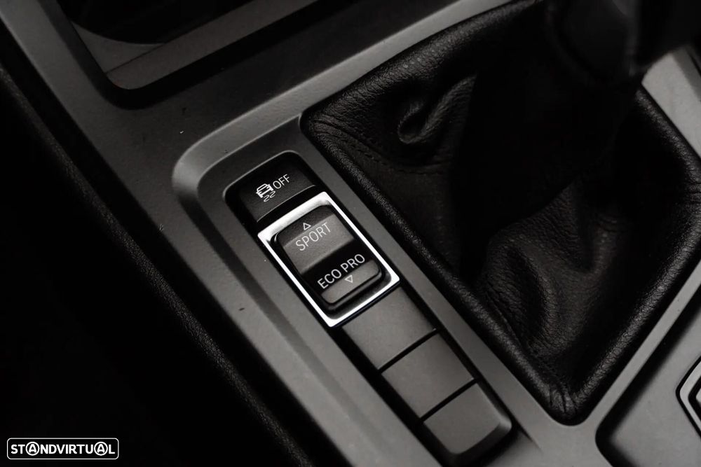 BMW X1 16 d sDrive Advantage - 25