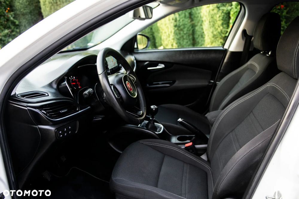 Fiat Tipo 1.4 T-Jet Lounge - 18