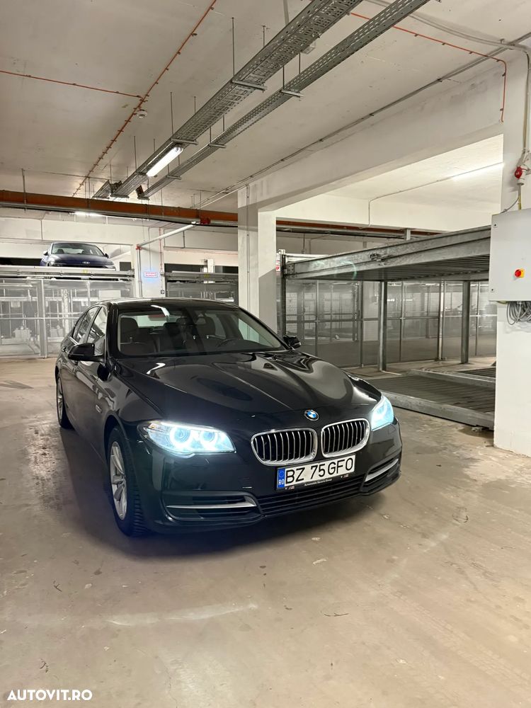 BMW Seria 5 520d xDrive AT - 2