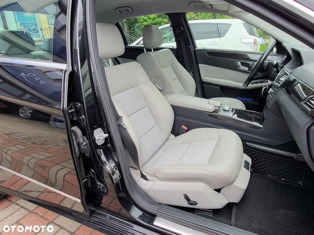 Mercedes-Benz Klasa E 350 CDI 4-Matic Avantgarde - 19