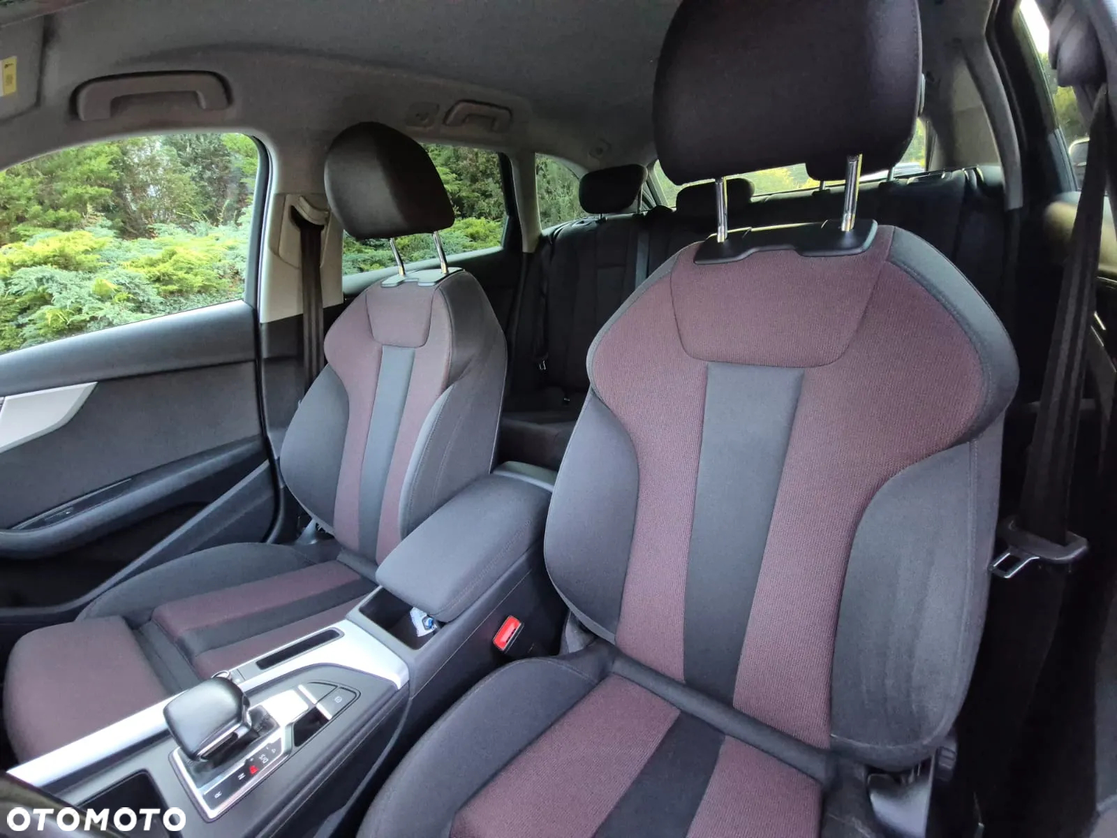 Audi A4 Avant 40 TDI quattro S tronic S line - 28