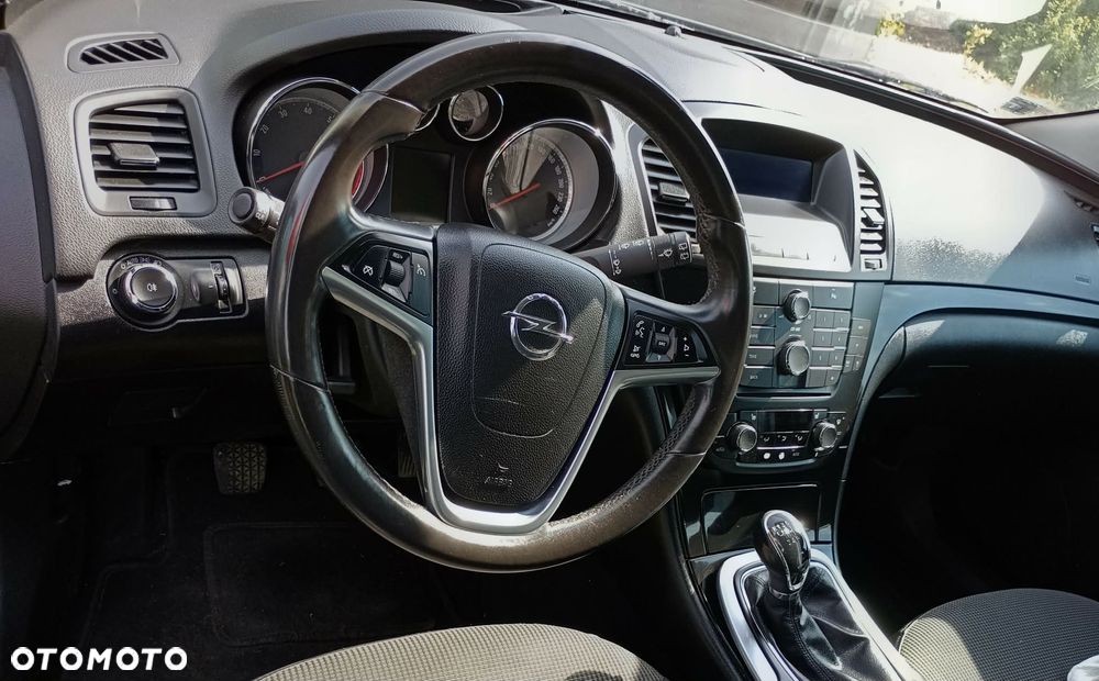 Opel Insignia 1.8 Sport - 17