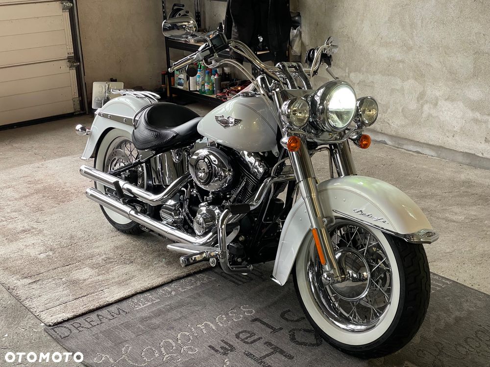Harley-Davidson Softail Deluxe - 1