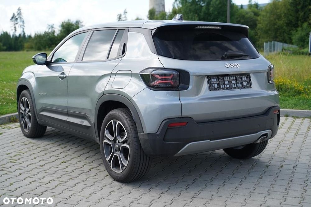 Jeep Avenger - 8