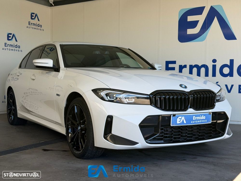 BMW 330 - 2