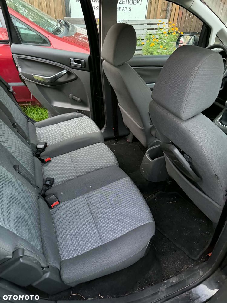 Ford Focus C-Max - 12