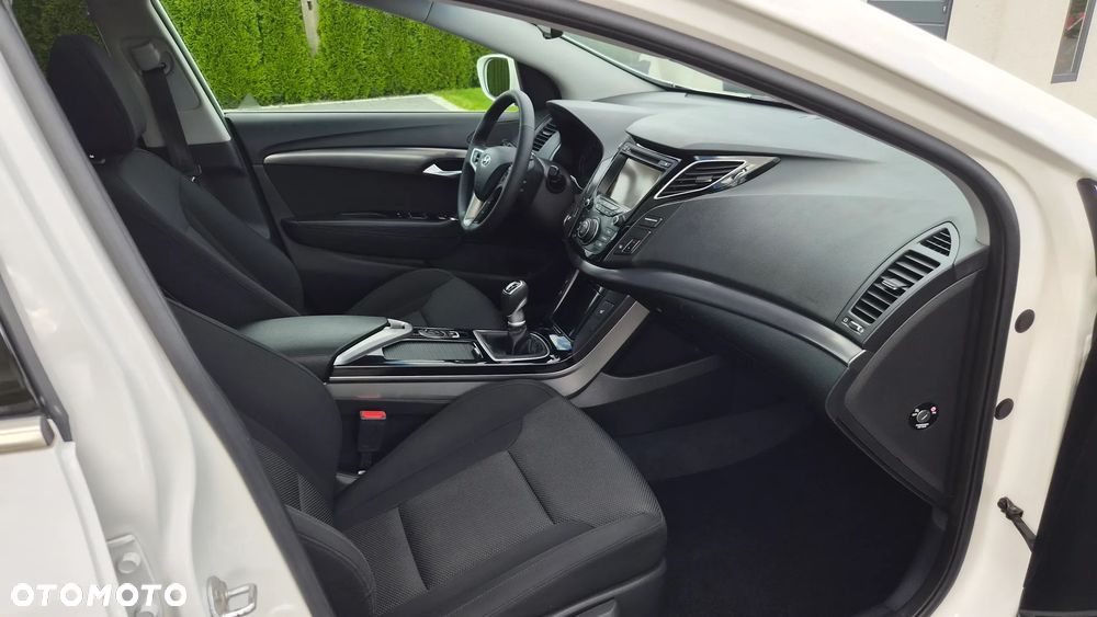 Hyundai i40 2.0 Premium - 15