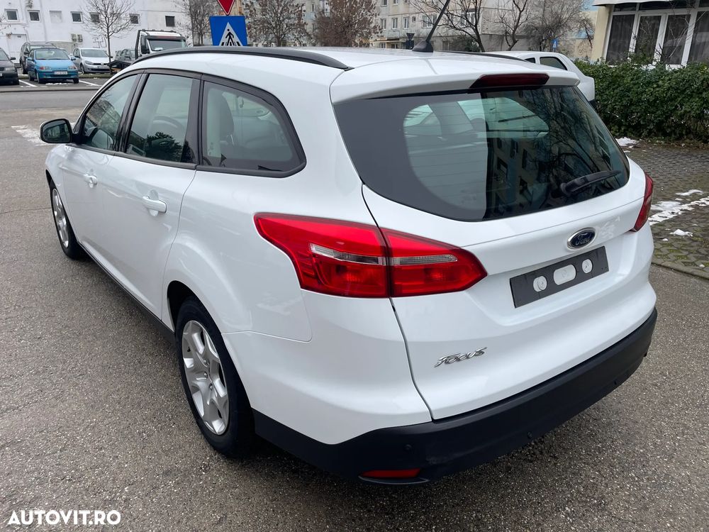 Ford Focus 1.5 EcoBlue Start-Stopp-System TREND - 4