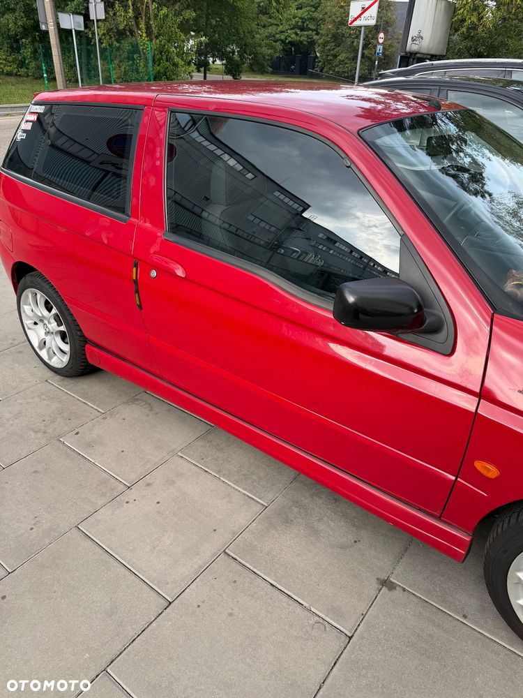 Alfa Romeo 145 1.9 JTD - 3