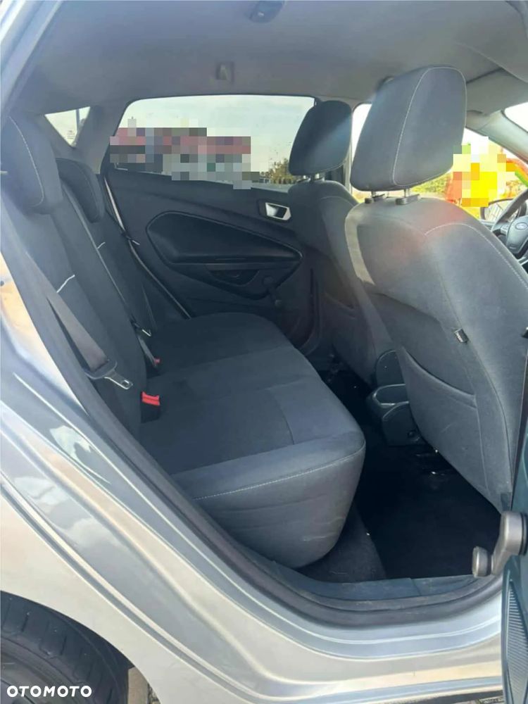 Ford Fiesta 1.25 Ambiente - 6