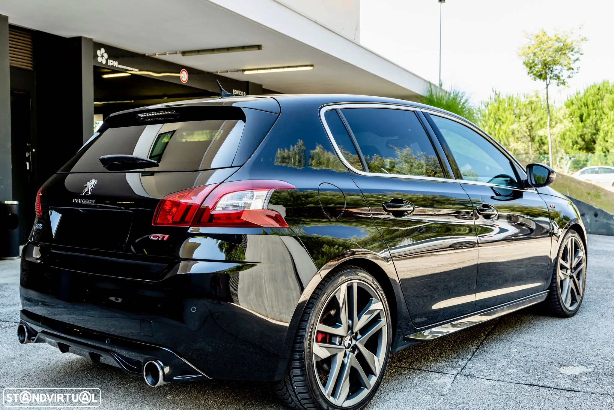 Peugeot 308 1.6 e-THP GTi - 3