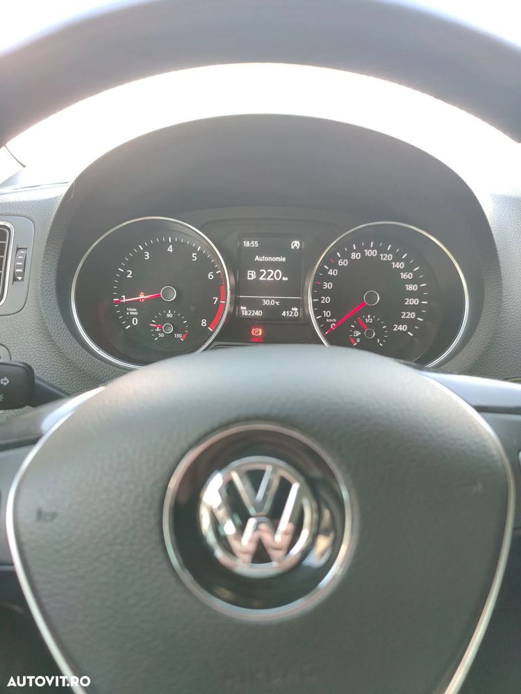 Volkswagen Polo 1.2 TSI BMT Highline - 10