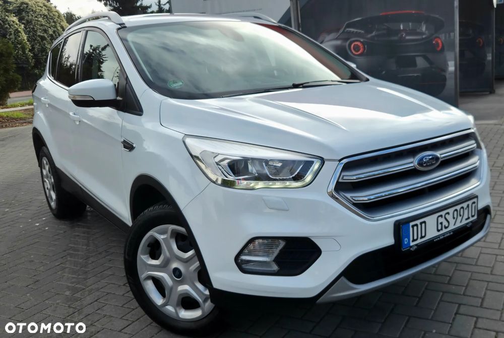 Ford Kuga 1.5 EcoBoost 2x4 Titanium - 22