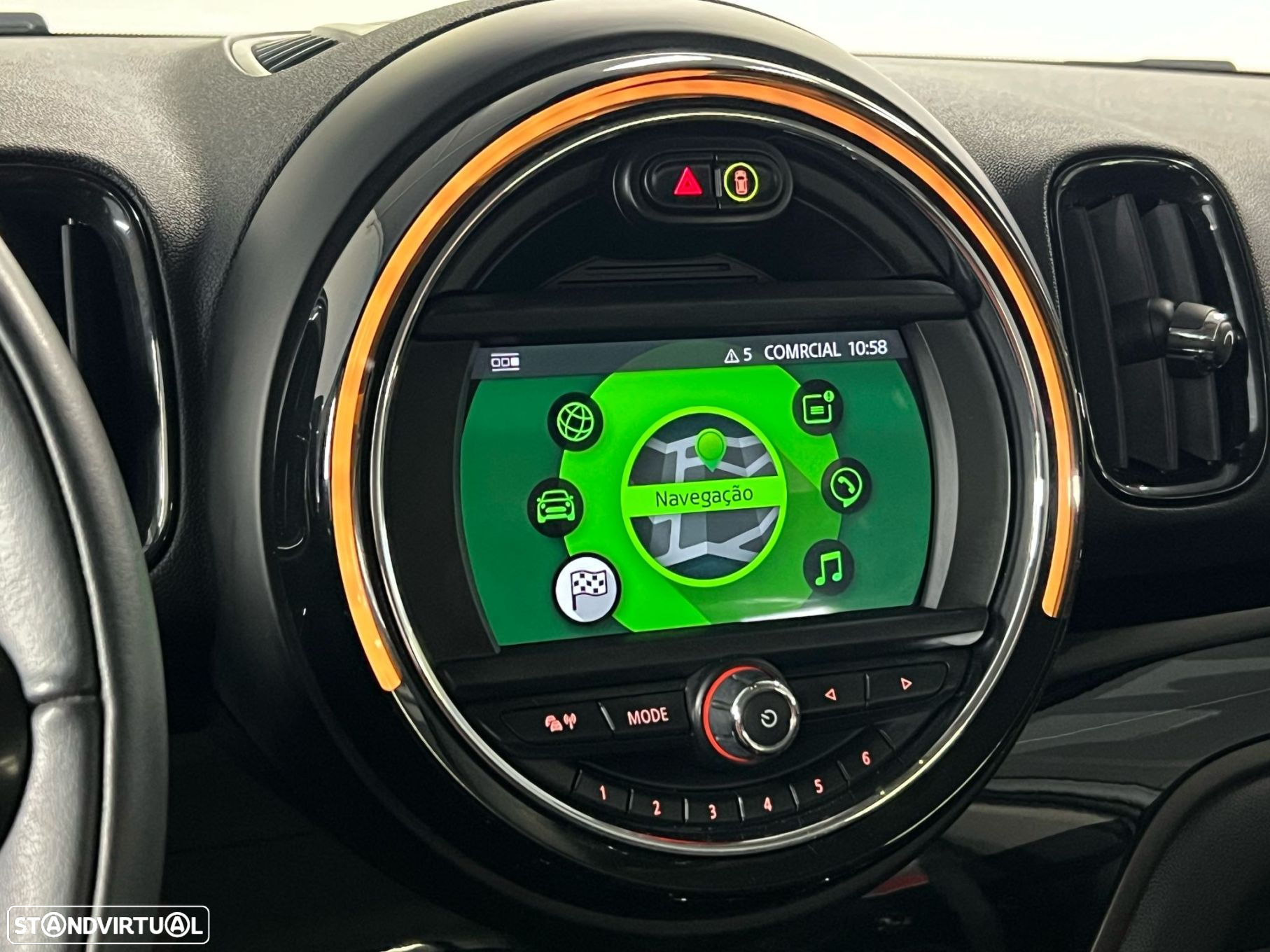 MINI Countryman Cooper SE ALL4 Auto - 12