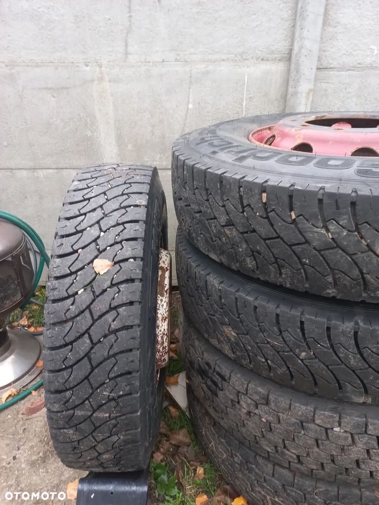 OPONY + FELGI 22.5 R12 KPL. - 13