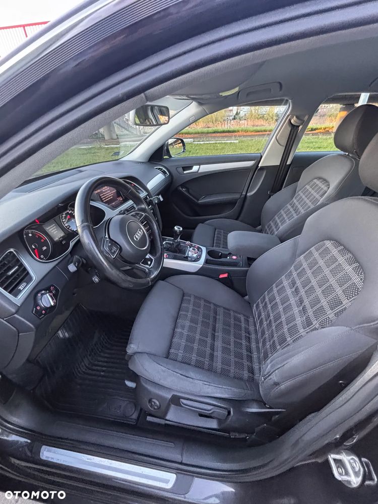 Audi A4 Limousine 1.8 TFSI Ambiente - 16