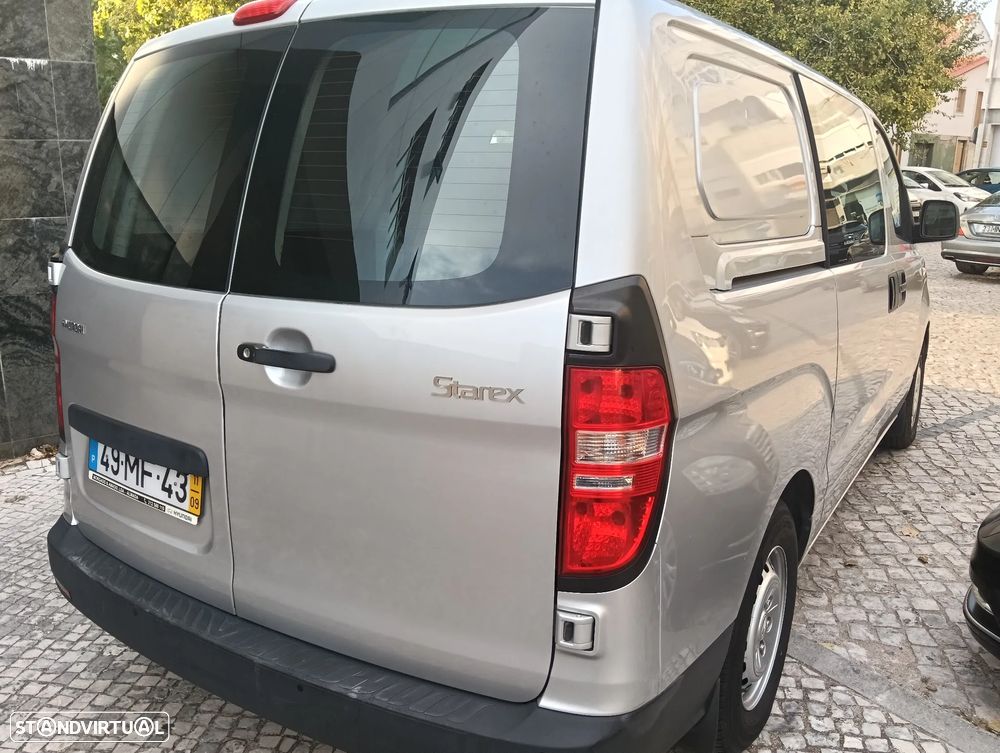 Hyundai H-1 - 14