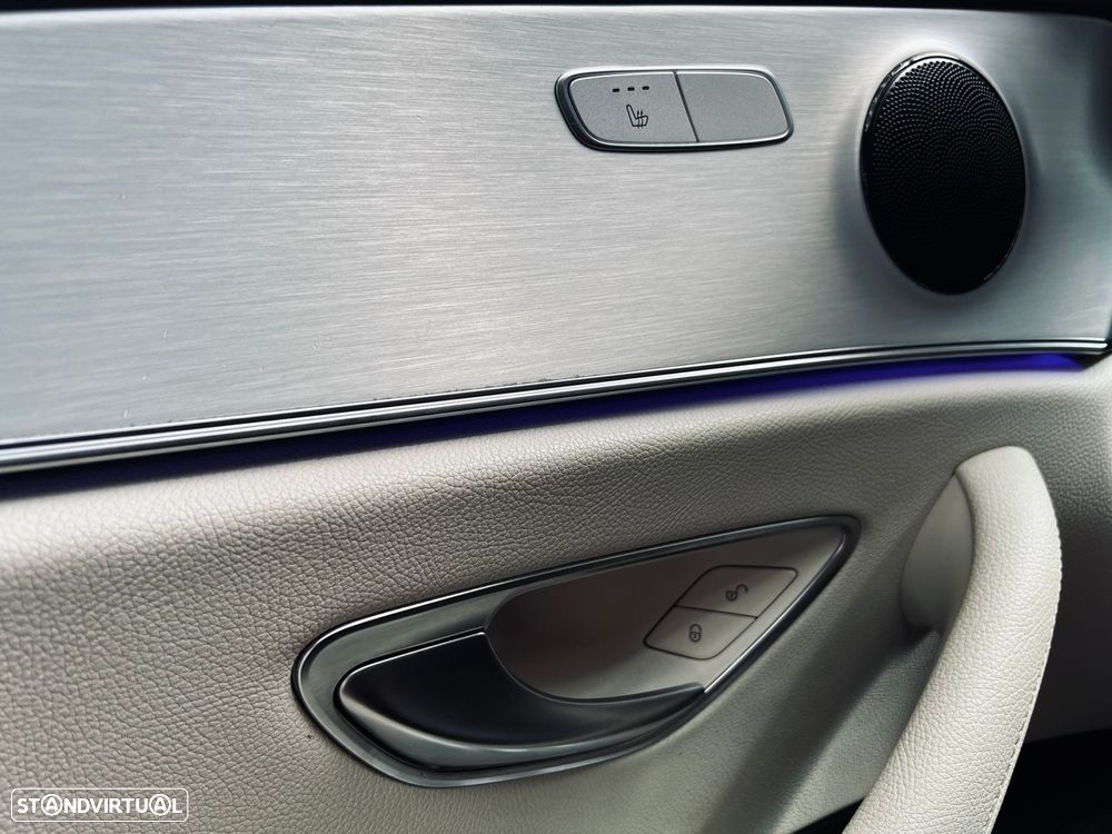 Mercedes-Benz E 300 de Exclusive Line - 28