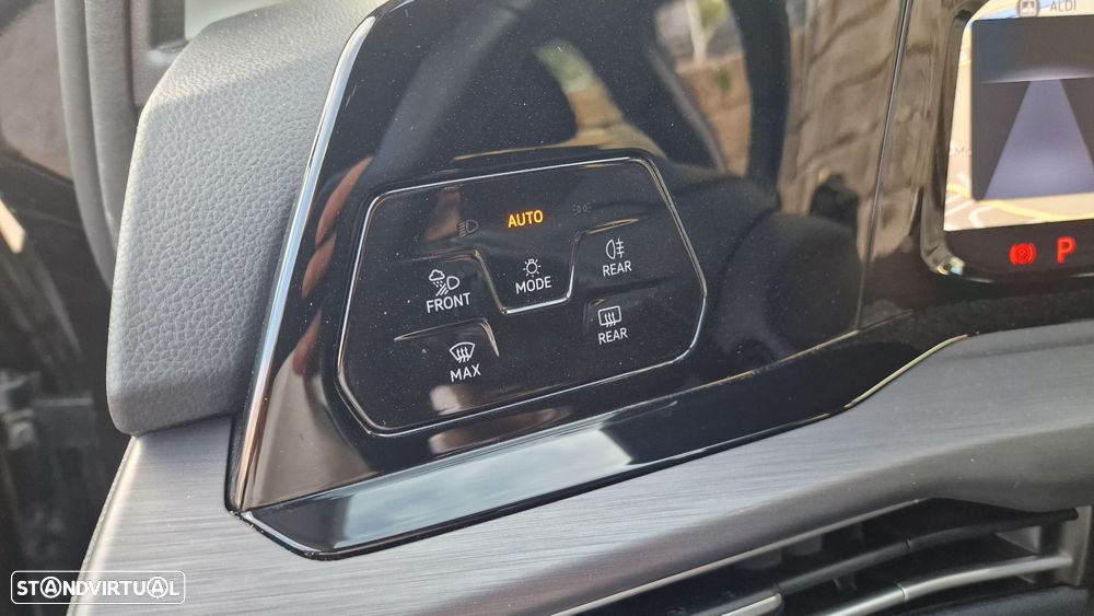 VW Golf 1.4 eHybrid OPF DSG Style - 14