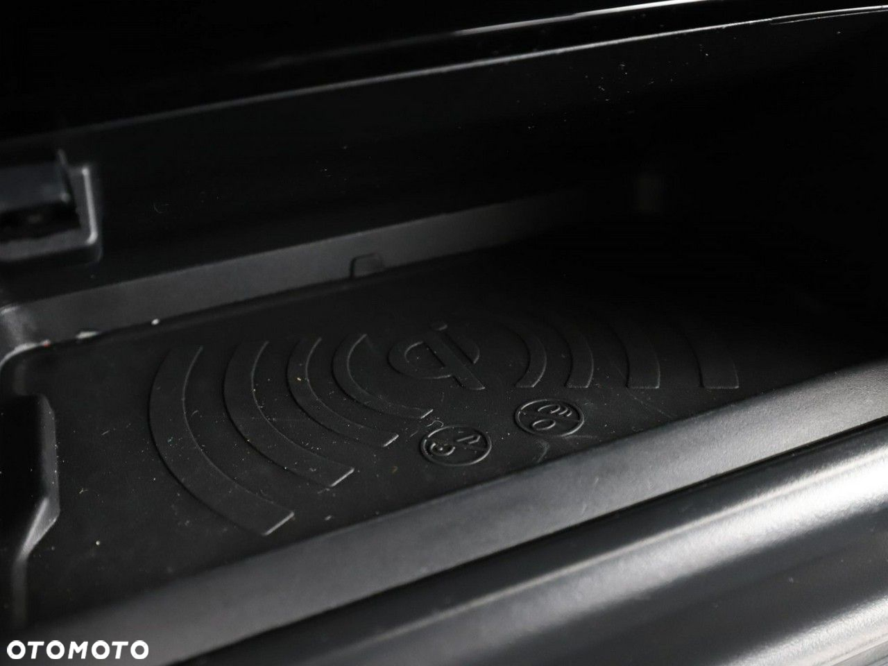 Peugeot 2008 PureTech 130 EAT8 Allure - 30