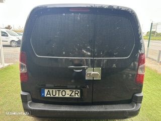 Citroën Citroën BERLINGO CX.AUT. 8V. 3 LUGARES C/GPS 130 CV - 6