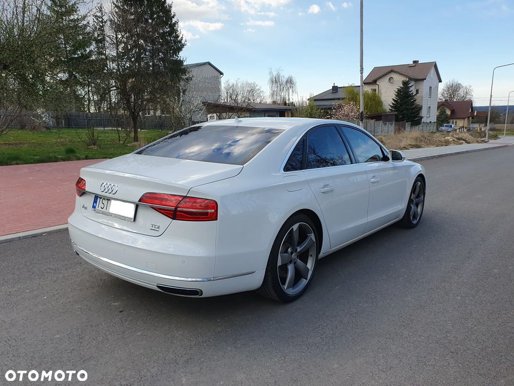 Audi A8 4.2 TDI DPF (clean diesel) quattro tiptronic - 5