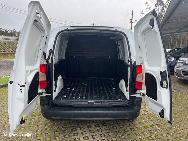 Citroën BERLINGO 100CV COM AC - 7
