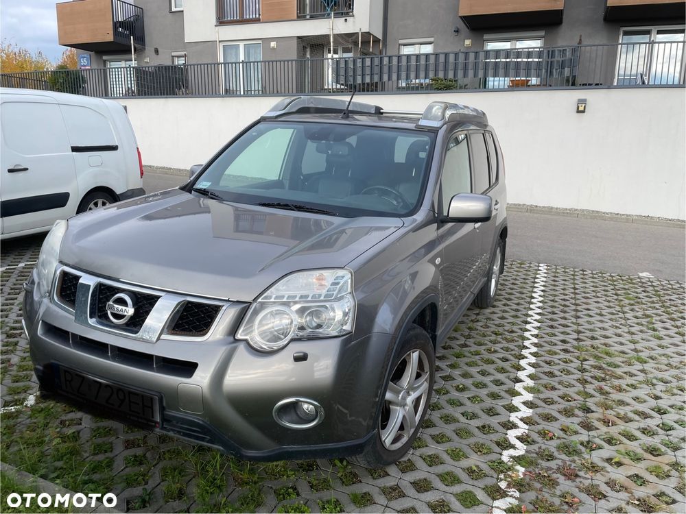 Nissan X-Trail 2.0 dCi LE - 10